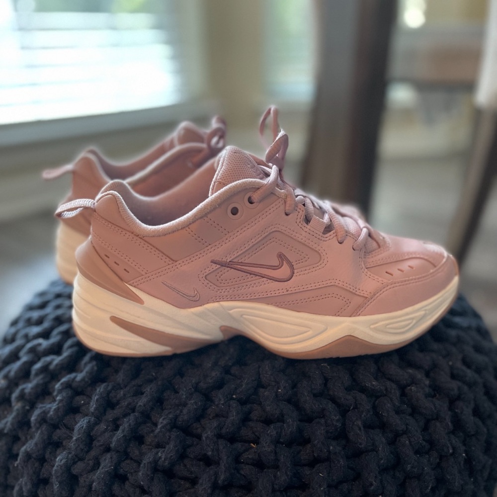 Nike M2K tekno plum. US 7.5
